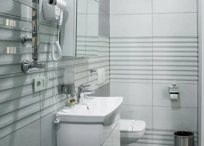 Apartahotel Mini Barvy Lvova On Hnatyuka St. 3*