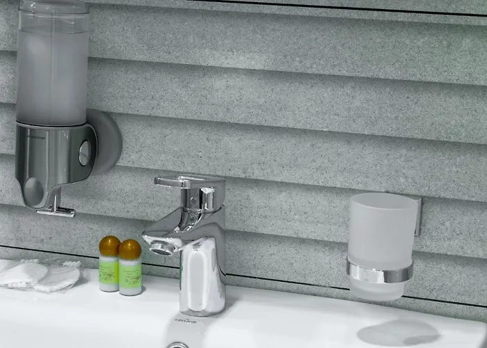 Lägenhetshotell Mini Barvy Lvova On Hnatyuka St. Lviv