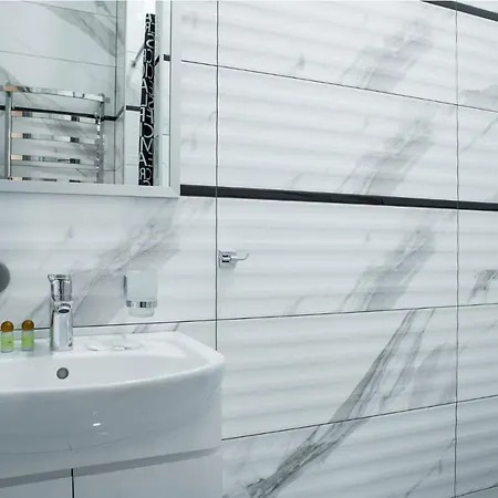 Mini Barvy Lvova On Hnatyuka St. 3* 리비프