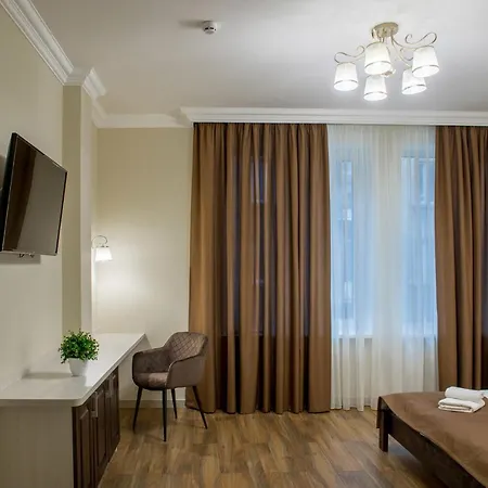 Mini Barvy Lvova On Hnatyuka St. 리비프