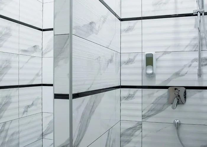 Apartahotel Mini Barvy Lvova On Hnatyuka St. Leópolis