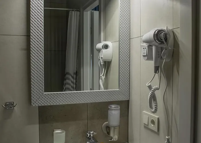 Apartahotel Mini Barvy Lvova On Hnatyuka St. 3*