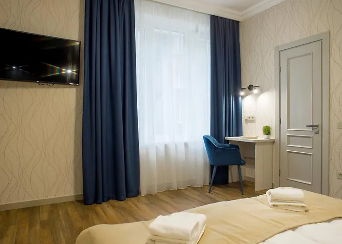 Apartahotel Mini Barvy Lvova On Hnatyuka St.
